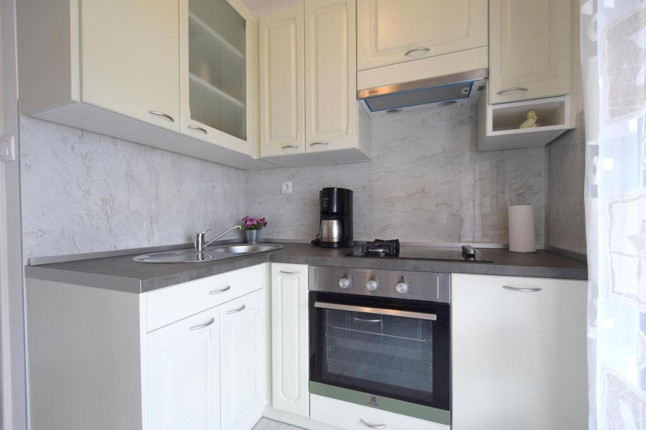 Apartment Biserka Malinska Εξωτερικό φωτογραφία