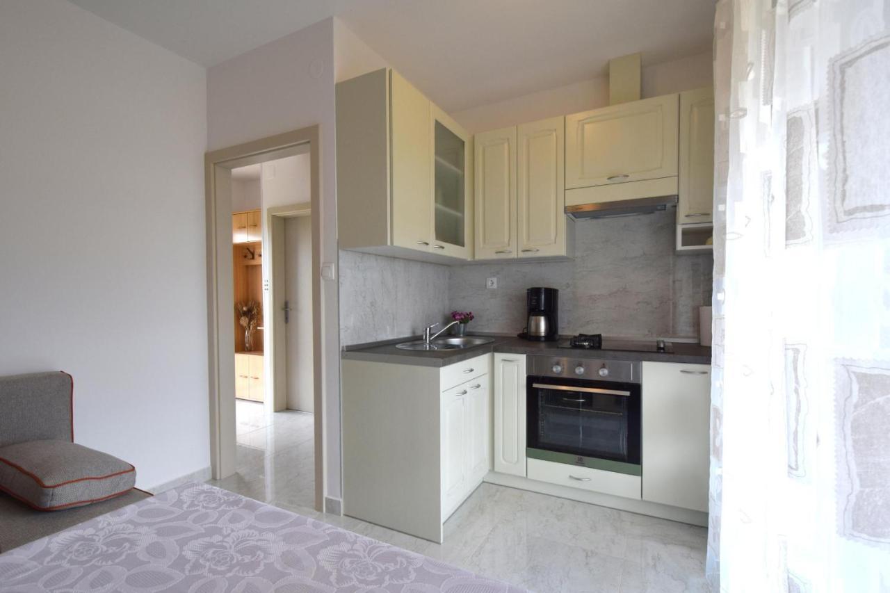 Apartment Biserka Malinska Εξωτερικό φωτογραφία