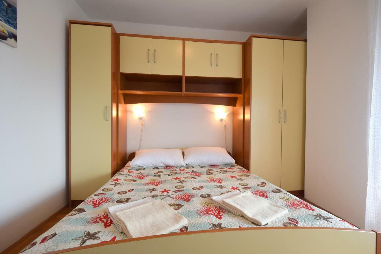 Apartment Biserka Malinska Εξωτερικό φωτογραφία