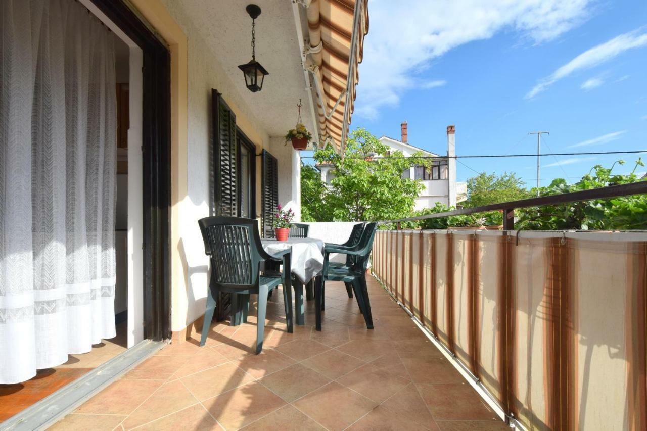 Apartment Biserka Malinska Εξωτερικό φωτογραφία