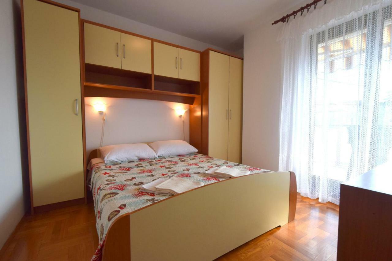 Apartment Biserka Malinska Εξωτερικό φωτογραφία